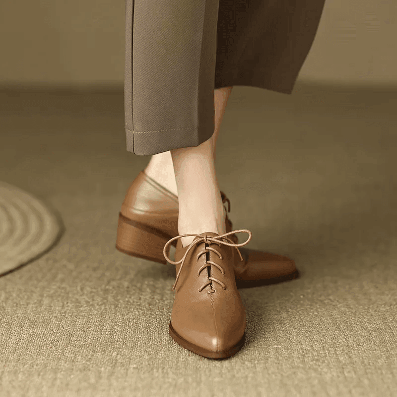 מוקסין עור ספרדי בגימור עור עמיד ללוק טרנדי סוחף והופעה אלגנטית משרדית - לה איסלה