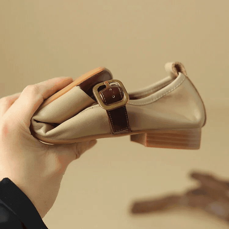 סנדל סגור בגימור אירופאי עם רצועה נשית להופעה נשית נוחה ועדינה - לה איסלה