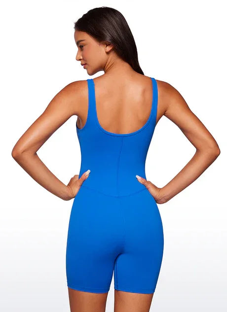 בגד גוף קייצי בגיזרה מחטבת ללוק ספורטיבי מושך ולהופעה מבריקה שלך