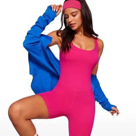 בגד גוף קייצי בגיזרה מחטבת ללוק ספורטיבי מושך ולהופעה מבריקה שלך