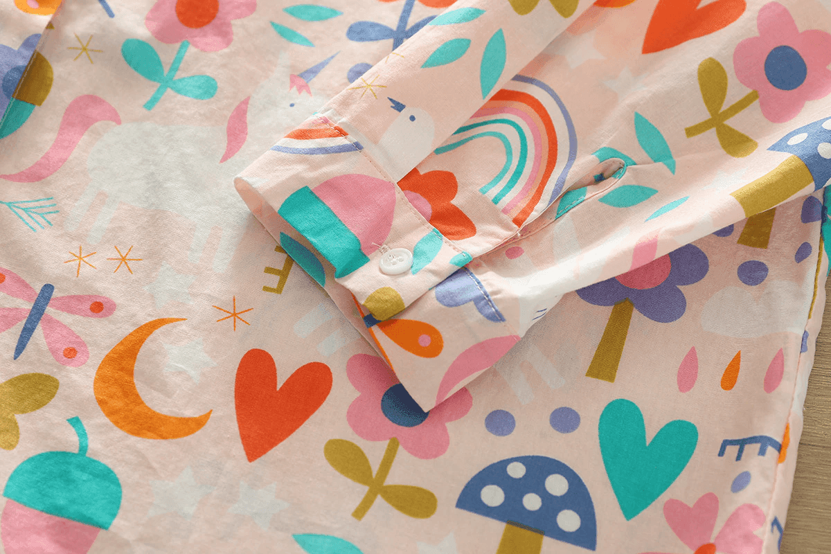 מכופתרת קלילה לעונת מעבר בגימור אופנתי נגד 'עין הרע' ללוק של אישה מאושרת - לה איסלה