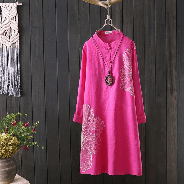 שמלת נשים מושלמת לעונת מעבר בגימור ריקמת פרח מרשים ללוק אתני ממגנט - לה איסלה