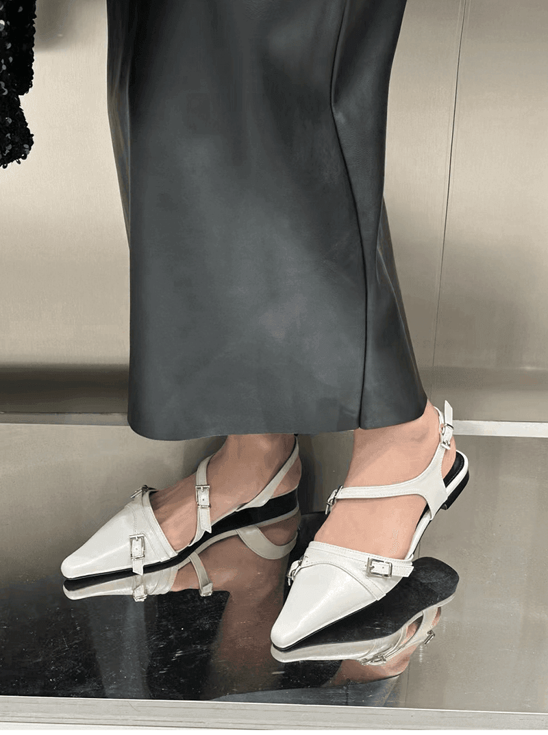 סנדלי שפיץ מפורטוגל בגימור רצועות עור מהממות להופעה של אישה נשית חזקה - לה איסלה