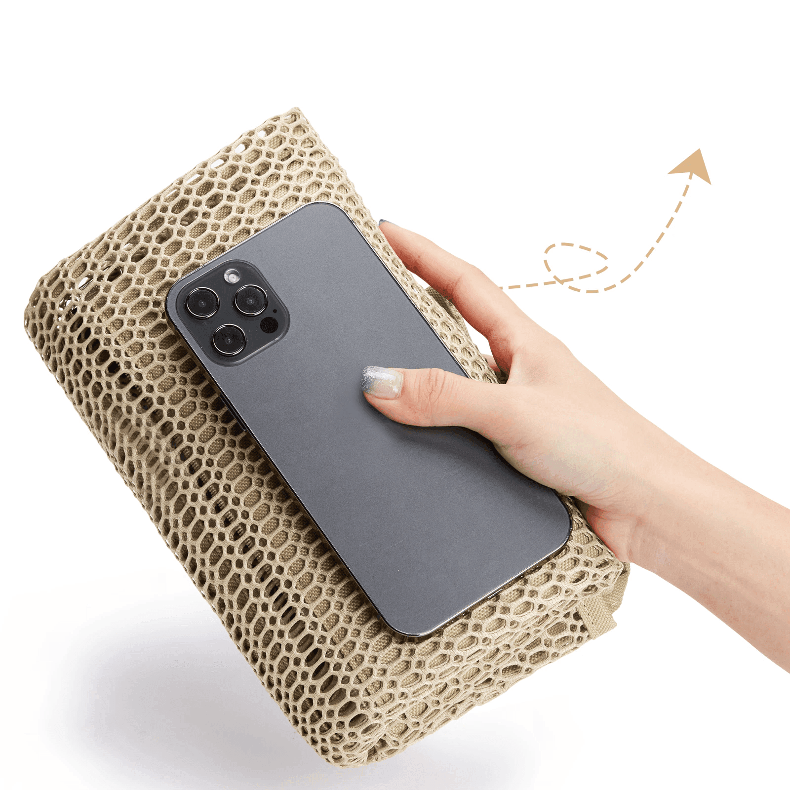 תיק קש אופנתי לקיץ בשיק איטלקי מפתיע לנשיאה של חפצי ערך ללוק יוקרתי נוכח - לה איסלה