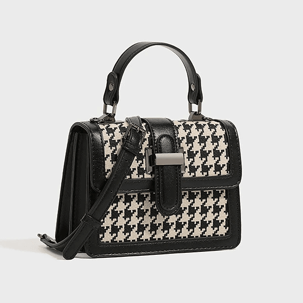 תיק קטן ואישי של מעצב איטלקי לנשיאה של חפצי ערך בודדים ללוק יוקרתי מתוחכם - לה איסלה