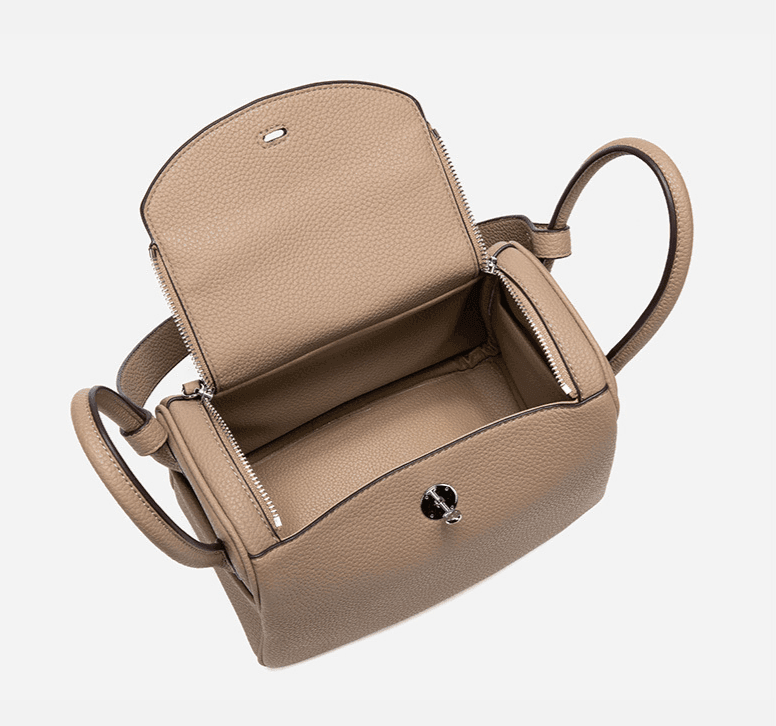 תיק נשי של מעצב מפורטוגל בגימור נשי איכותי ללוק שנותן לך הופעה קייצית קלילה - לה איסלה