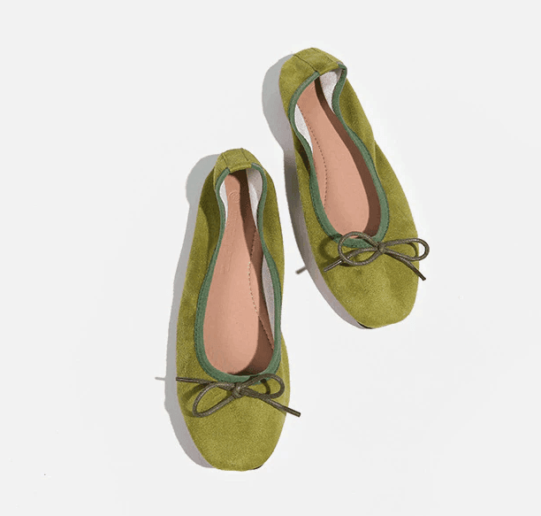 נעל בובה מהממת בגימור פפיון עדין להופעה נשית מקסימה וללוק אופנתי שלך - לה איסלה