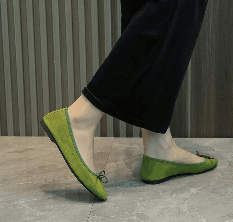 נעל בובה מהממת בגימור פפיון עדין להופעה נשית מקסימה וללוק אופנתי שלך - לה איסלה