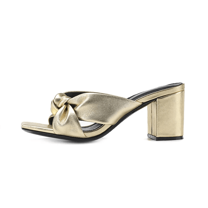 כפכף נשים מעור איטלקי בגימור פפיון יוקרתי ללוק גבוה ומרשים ולהופעה חתיכית - לה איסלה