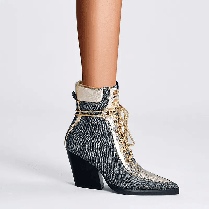 מגפון איטלקי מ-ש-ג-ע בגימור ג'ינסי מושלם להופעה של אישה ממגנטת וללוק יומיומי לוהט - לה איסלה