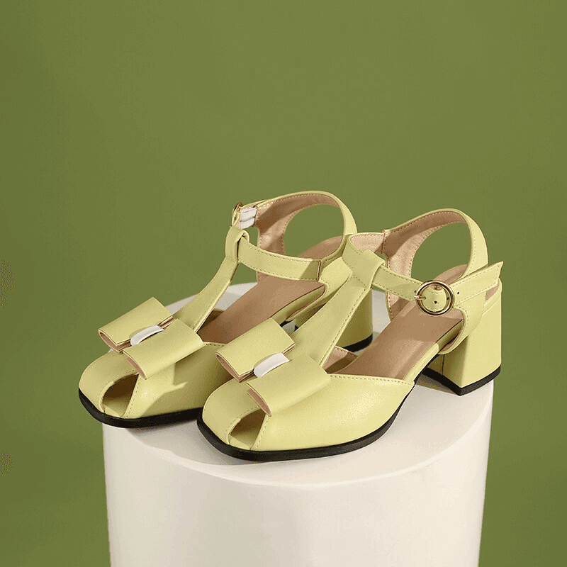 סנדל ניו יורקי מ-ש-ג-ע בגימור פפיון אלגנטי מושלם להופעה של אישה שיודעת אופנה - לה איסלה