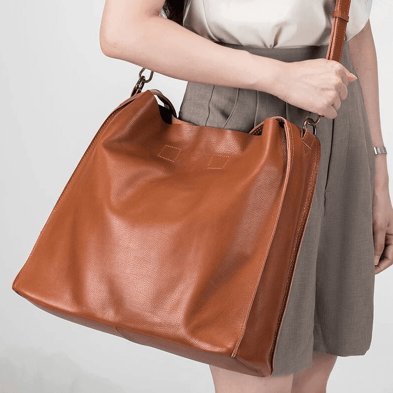 תיק עור יוקרתי ממילאנו בשילוב תיק פנימי לנשיאה של כל החפצים ללוק נשי עוצמתי - לה איסלה