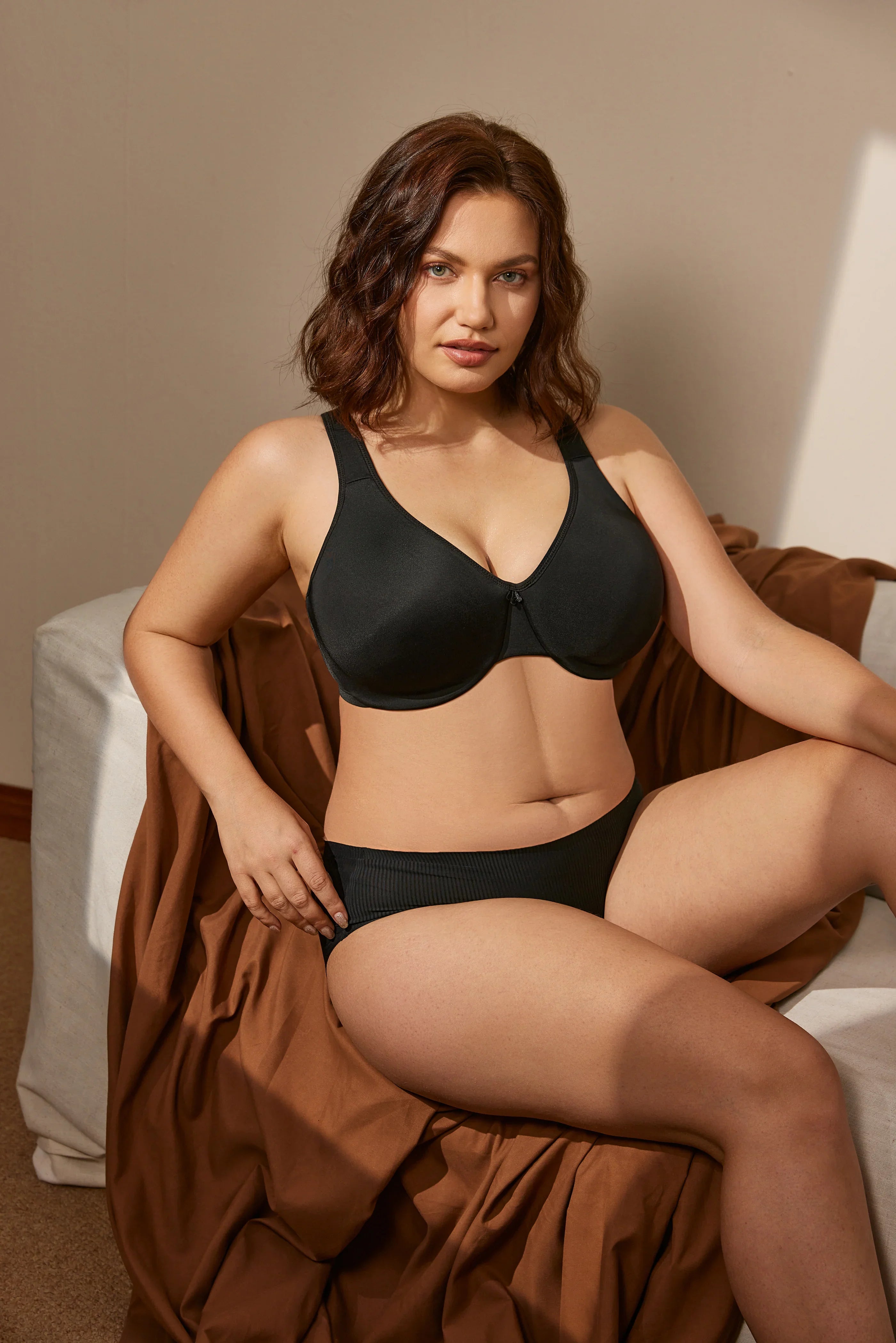 חזיית מינימייזר כיסוי מלא ללא ריפוד בתמיכת עצם עדינה