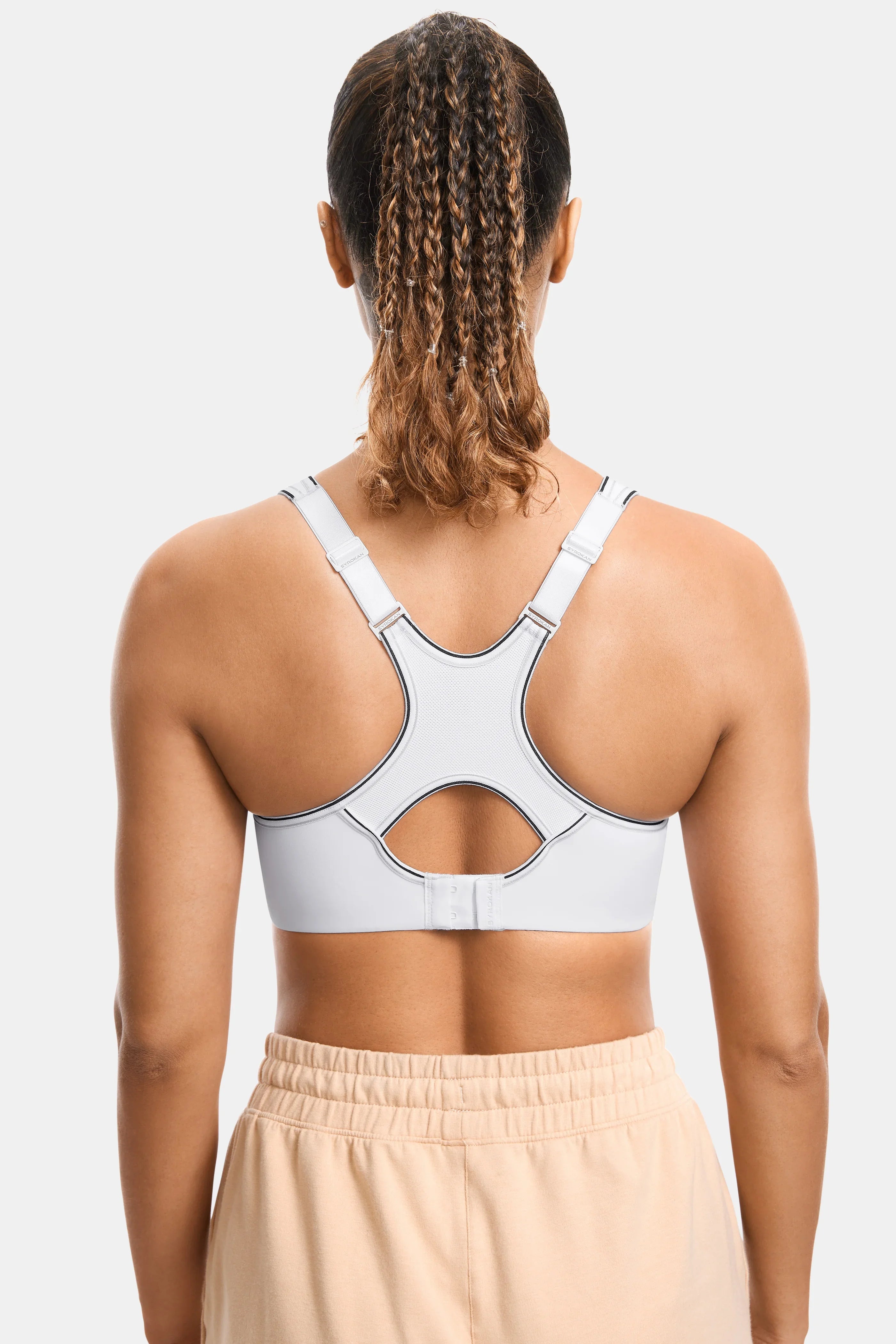 חזיית ספורט אורטופדית עם עצם בעצוב מהפכני שמרים את החזה ומגן על הגב התחתון