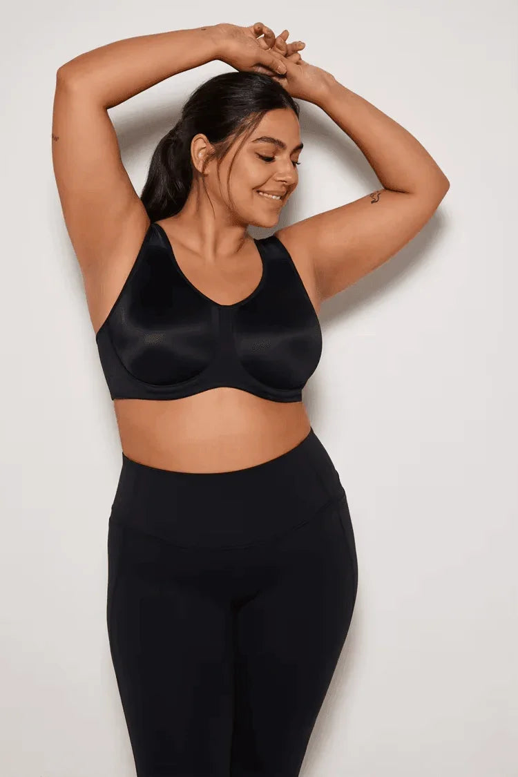 חזיית ספורט עם עצם בגיזרה תומכת לחזה שופע ורחב להופעה פרקטית נוחה 🖤🤍