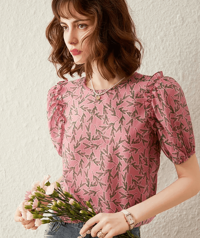 חולצת וינטאג' של מעצב צרפתי ללוק לוליטה עדין ולהופעה קלאסית שלך - לה איסלה: אופנה וחזיות פרימיום