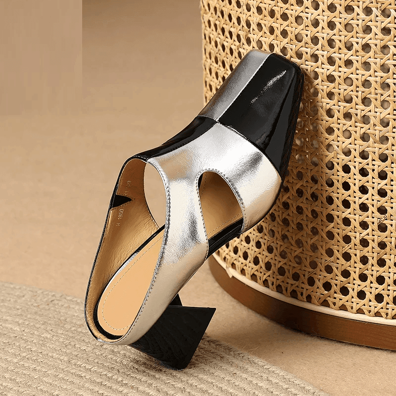 סנדל עקב מהפנט של מעצב ספרדי בגימור מוזהב מרשים להופעה נשית אינטלגנטית שלך - לה איסלה: אופנה וחזיות פרימיום