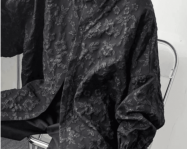 מכופתרת לוס בשרוולי תפוחים ברישמה נשית מרתקת להופעה של אישה מדליקה ונבונה - לה איסלה