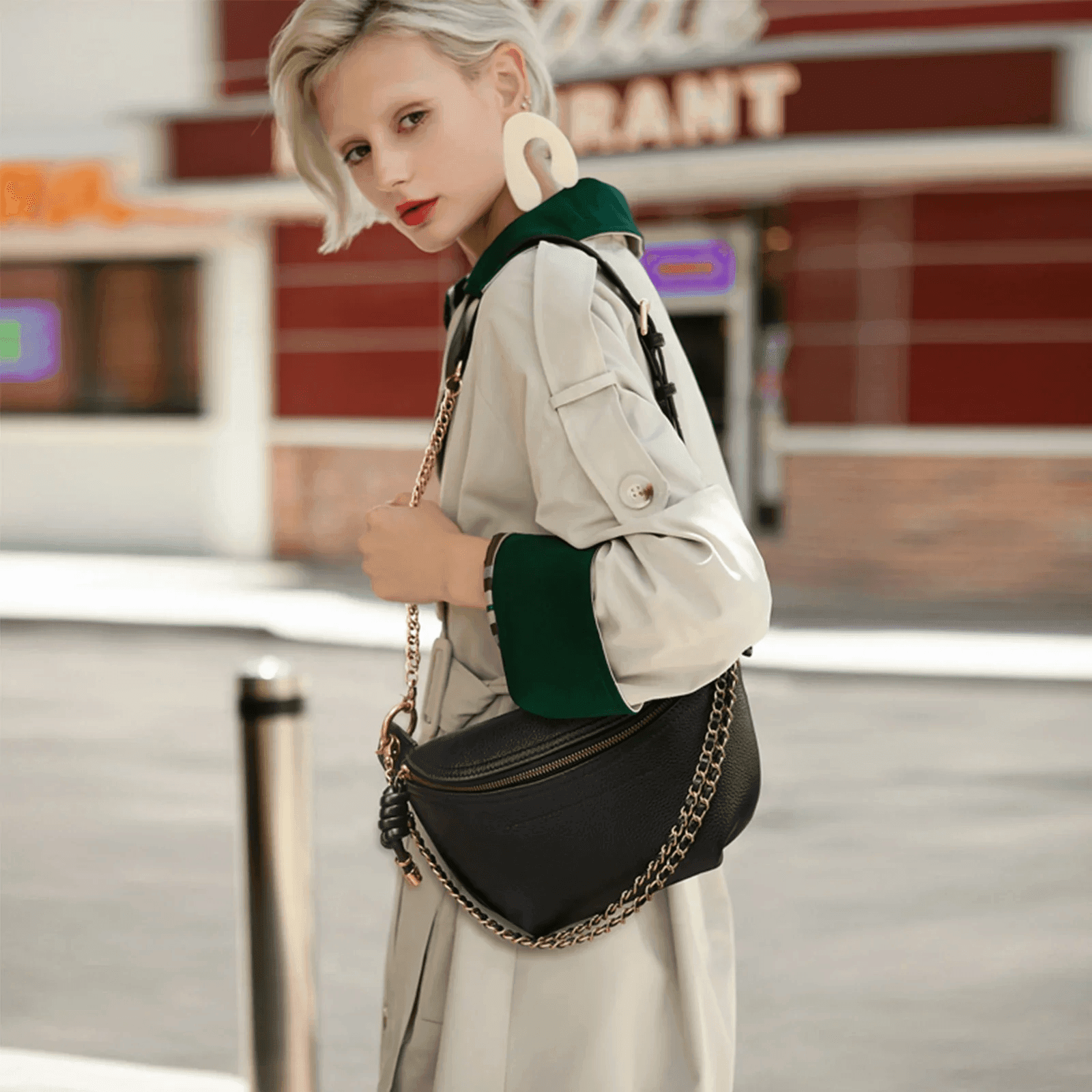 תיק קלאץ מהפנט מעור מקורי להופעה נשית דומיננטית וללוק בלתי נשכח - לה איסלה