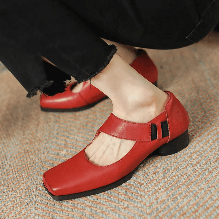 מוקסין בובה בגימור איטלקי משגע של מעצב ידוע להופעה נשית אינטלגנטית מרהיבה - לה איסלה