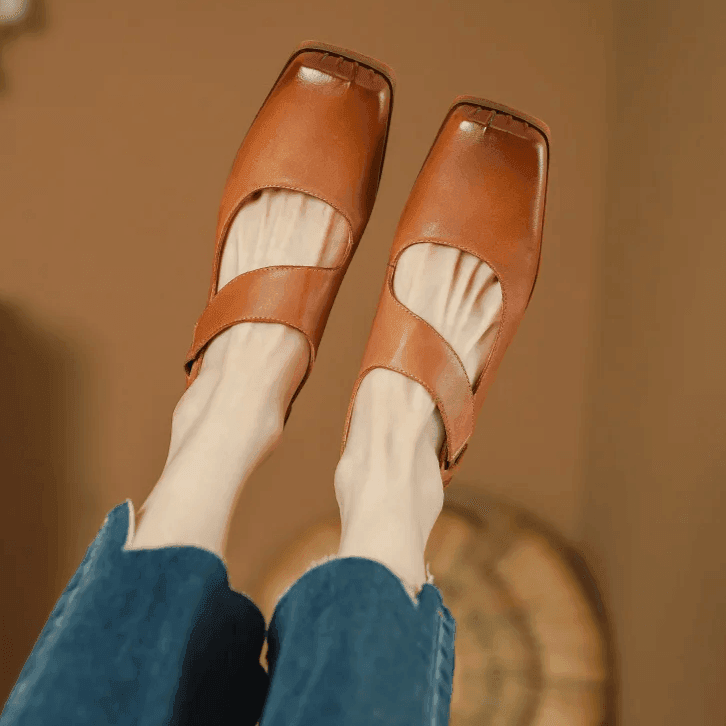 מוקסין בובה בגימור איטלקי משגע של מעצב ידוע להופעה נשית אינטלגנטית מרהיבה - לה איסלה