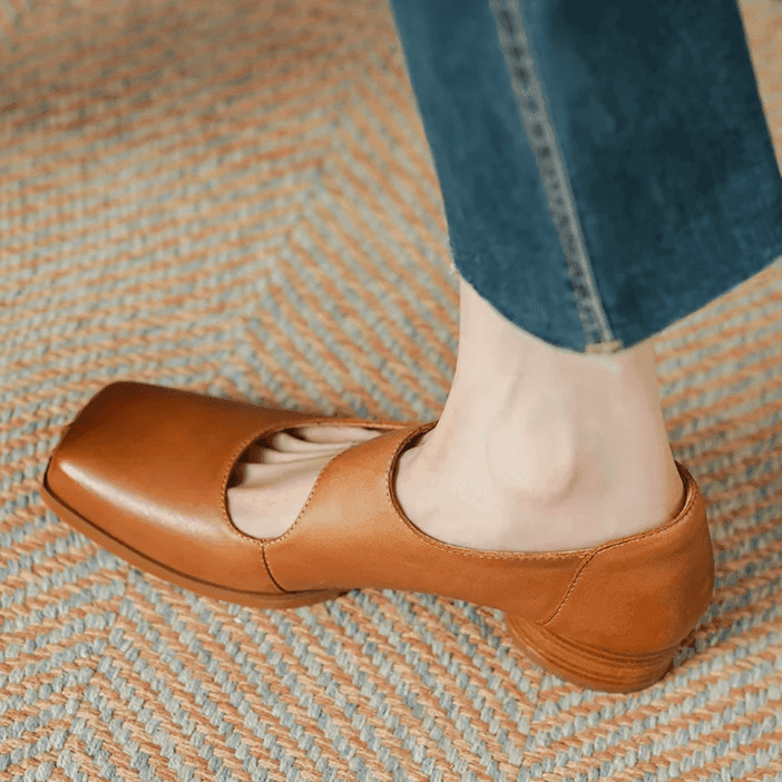 מוקסין בובה בגימור איטלקי משגע של מעצב ידוע להופעה נשית אינטלגנטית מרהיבה - לה איסלה