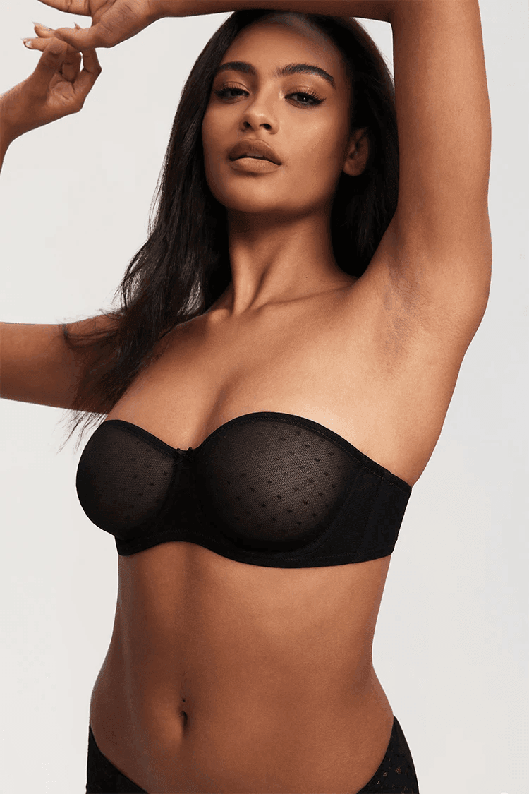 חזיית תחרה מושקעת עם עצם בגיזרה נשית כובשת ולחזה עומד במקום - לה איסלה