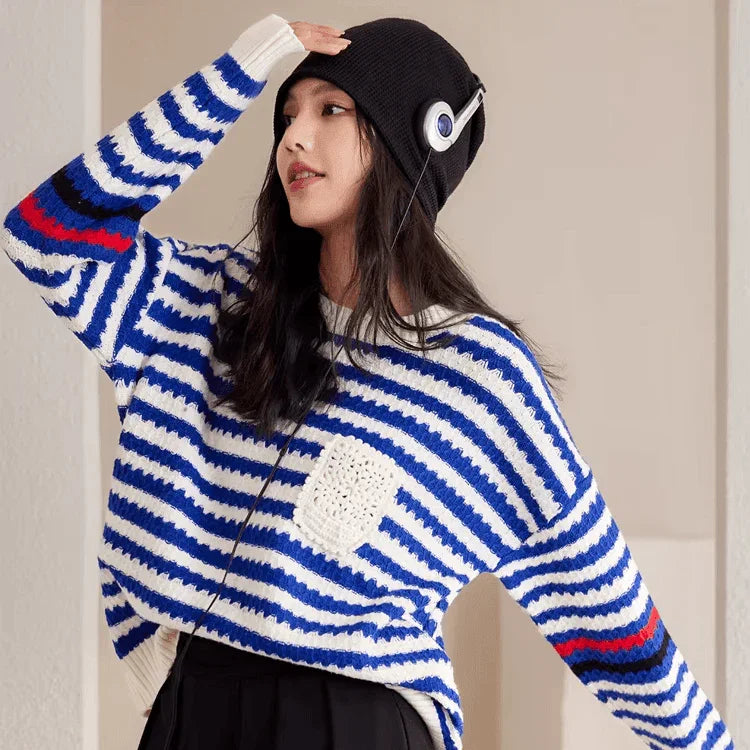 סריג נשים קליל בגיזרת בוייפרנד ללוק אופנתי לא מתאמץ ולהופעה מלאת סטייל