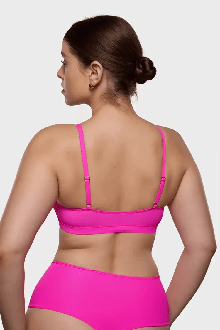 טופ ללא עצם באחיזה תומכת וקלילה ללוק נשי פרקטי ולהופעה שמתאימה לכל בגד