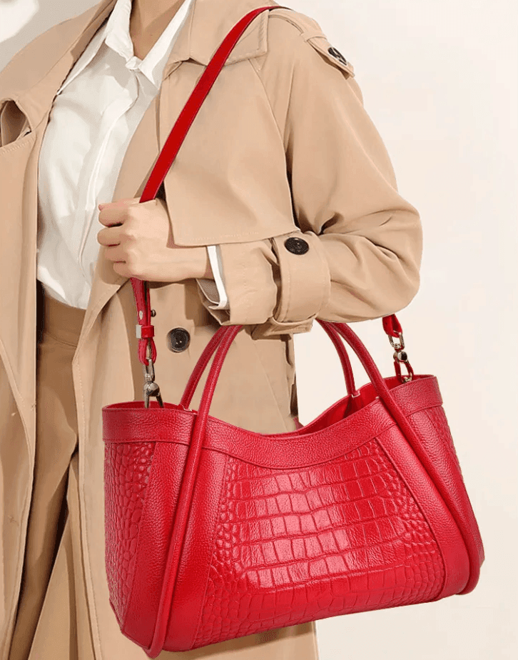 תיק עור איטלקי בגימור מנוחש מהמם להופעה נשית בולטת וללוק היסטרי שלך - לה איסלה