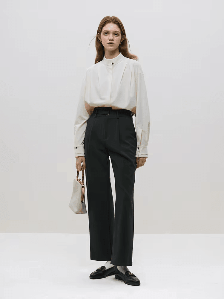 מכופתרת אוברסייז איכותית מספרד להופעה נשית שמכתיבה אופנה וללוק משובח