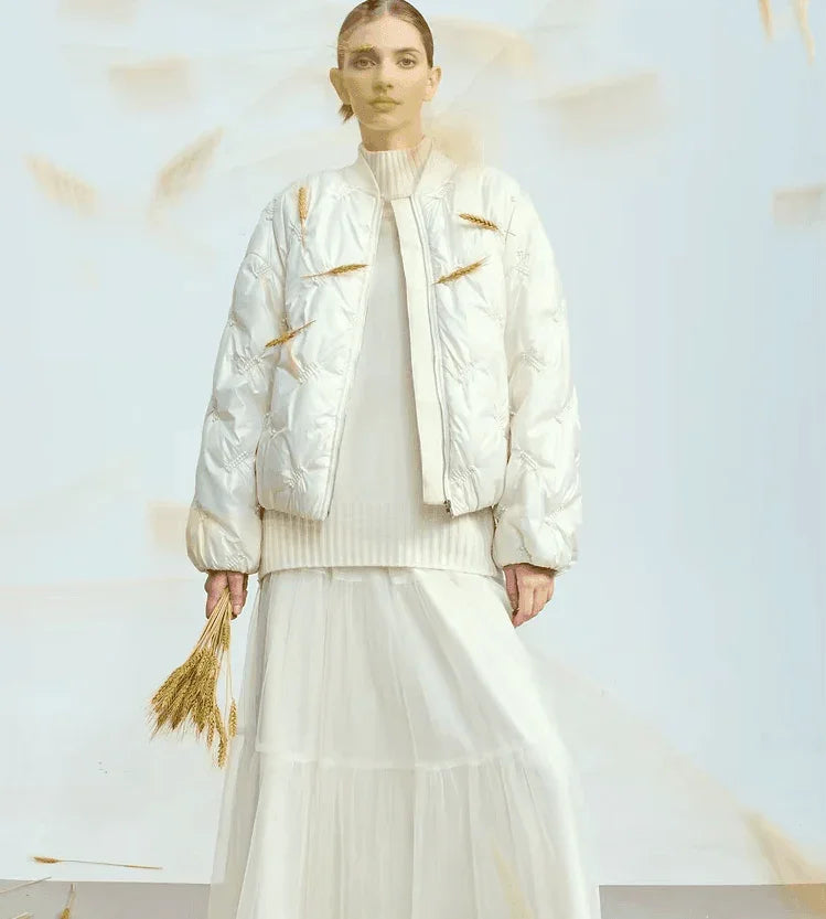 מעיל פוך אמיתי של מעצב איטלקי להופעה מחממת וללוק הכי אופנתי במלתחה שלך