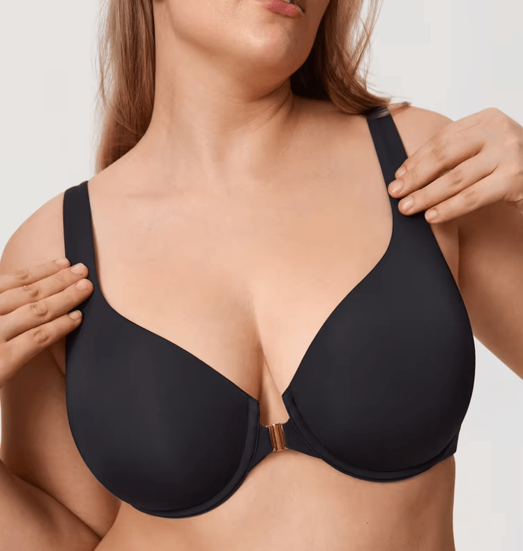 חזיית הדגל שלנו בפתיחה קידמית עם עצם להופעה נשית ליום יום למשרד וגם לערב