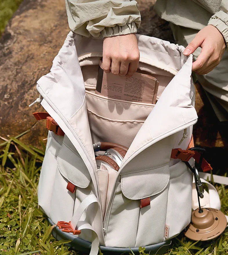 תיק גב לנסיעות וטיולים בטבע ועמיד במים להופעה מושקעת ונוחות מרבית