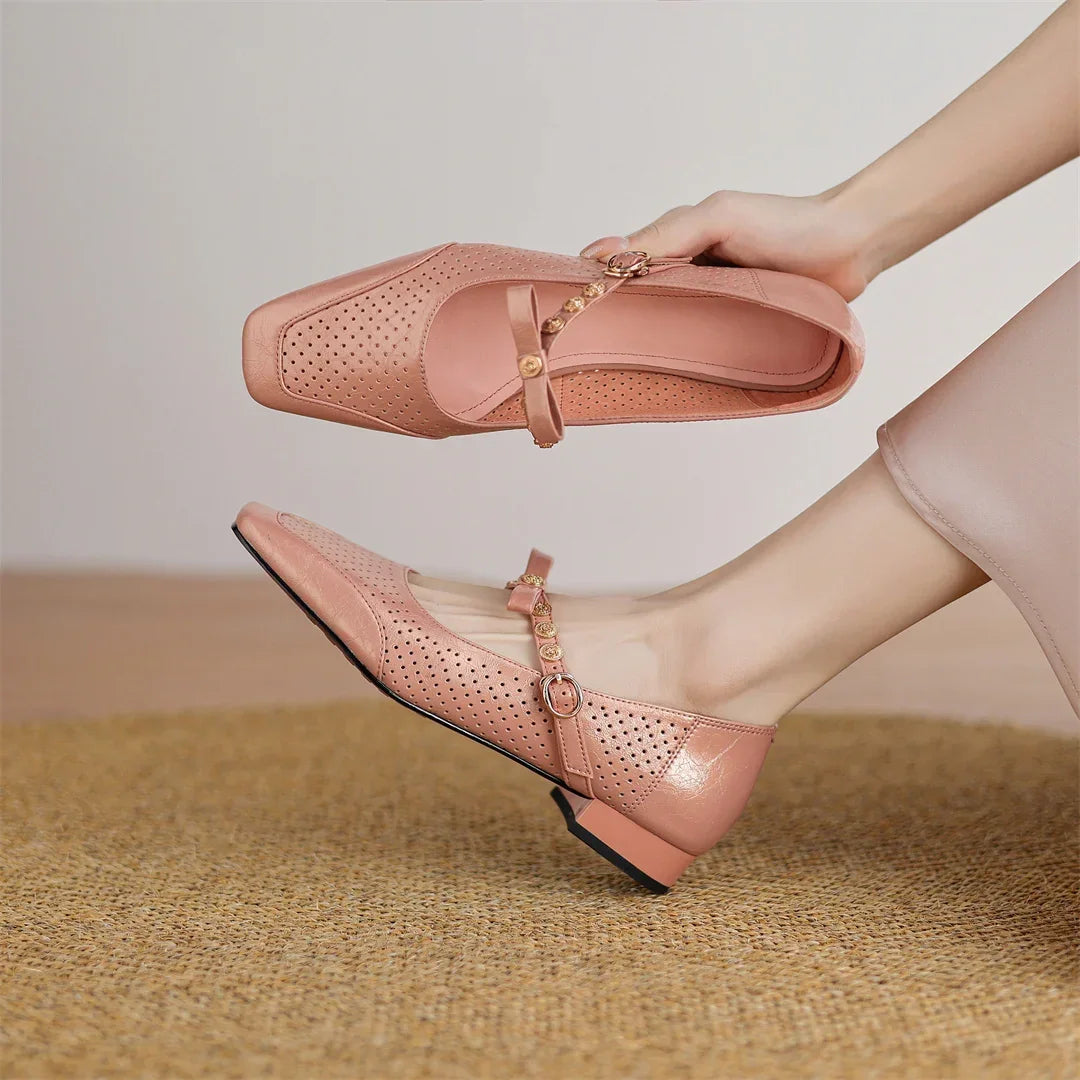 מוקסין עור מספרד באימום נשי נוח ללק של אישה צבעונית נבונה