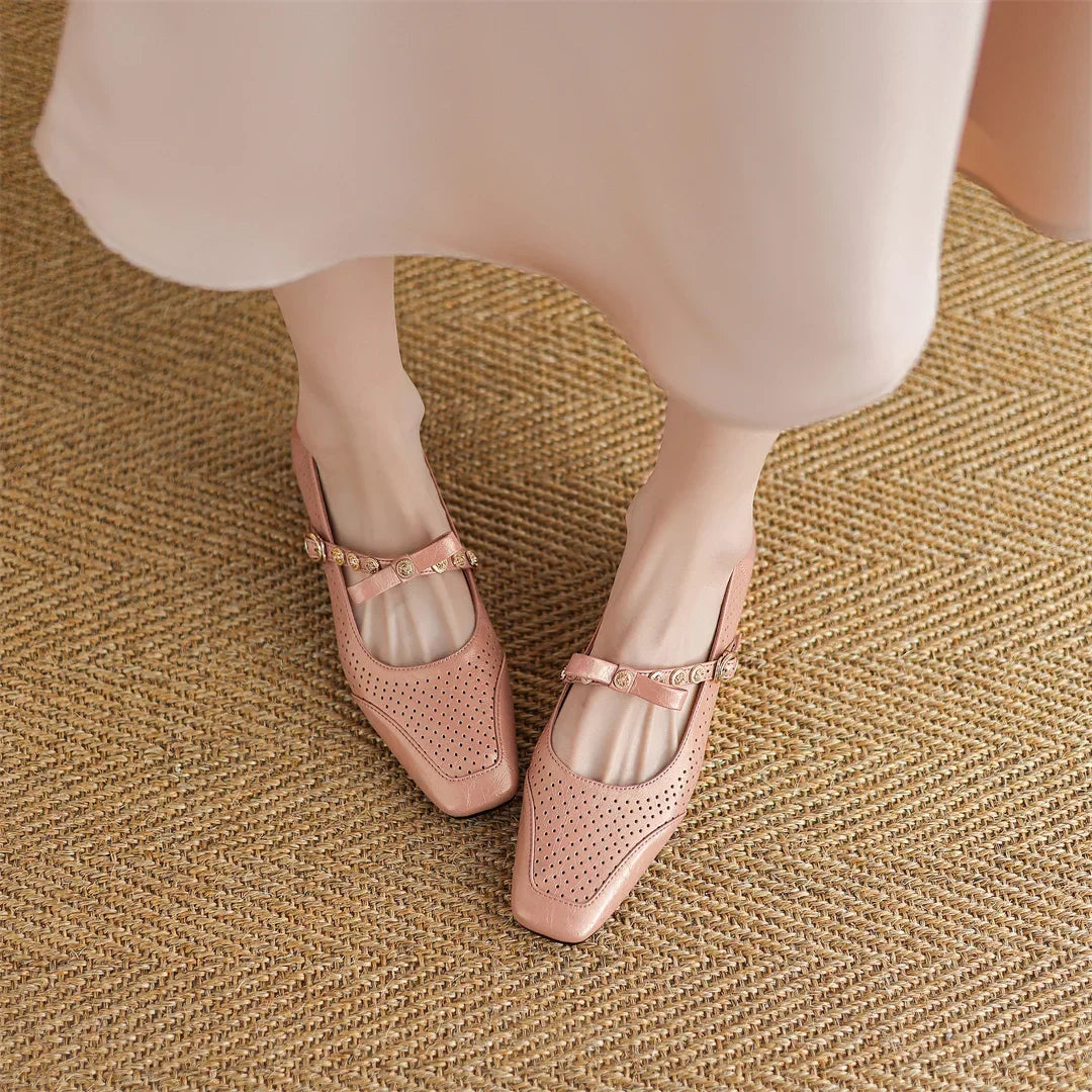 מוקסין עור מספרד באימום נשי נוח ללק של אישה צבעונית נבונה