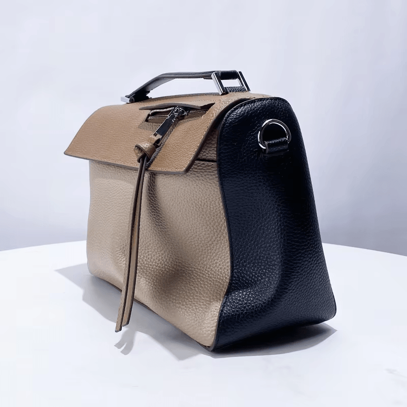 תיק עור איטלקי בחלוקת תאים פרקטית ללוק אופנתי שיעניק לך נוחות אופטימלית