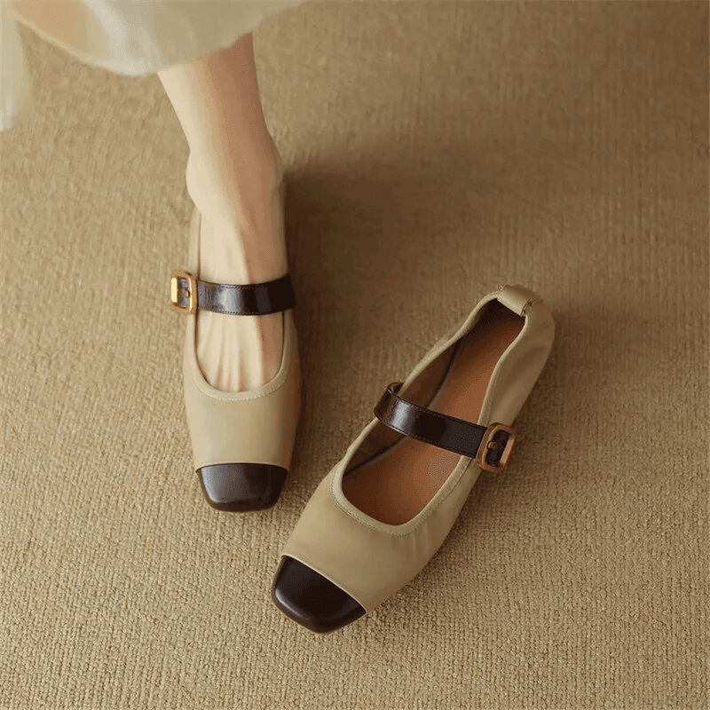 סנדל סגור בגימור אירופאי עם רצועה נשית להופעה נשית נוחה ועדינה - לה איסלה