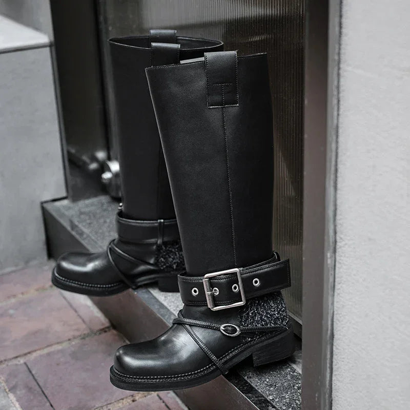 מגף עור מ-ד-ה-י-ם מספרד ללוק שתחרשי עליוי כל החורף וללוק מנצח