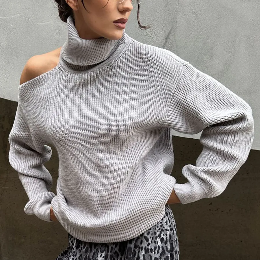 סריג אוברסייז במפתח כתף אופנתי ללוק נשי חורפי ולהופעה מהממת