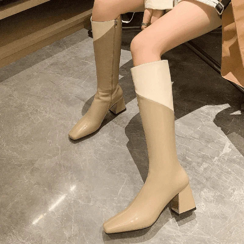 מגפון עור איטלקי מהפנט בגימור שני צבעים שונים ללוק עוצמתי לוהט ולהופעה מנצחת - לה איסלה