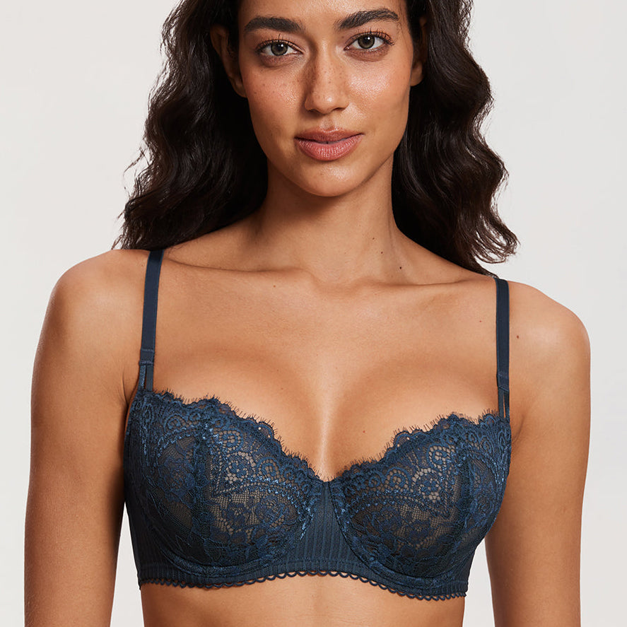 חזיית עצם בגימור אופנתי עם תמיכה לחזה