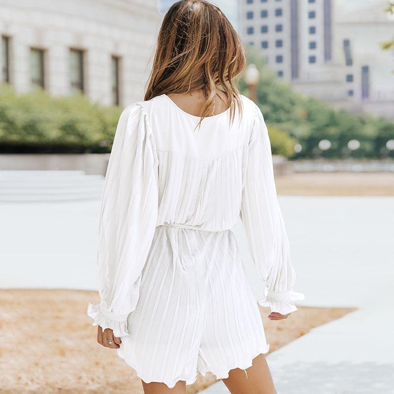 שמלת שיפון קצרה בשרוולי מלמלה מרהיבים להופעה נשית מדוייקת וללוק של שנותן לך דגש - לה איסלה: אופנה וחזיות פרימיום