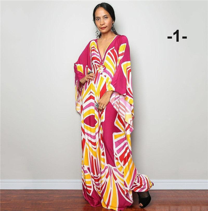 שמלת אוברסייז רחבה ונשפכת ללוק של חוף קייצי ושמח