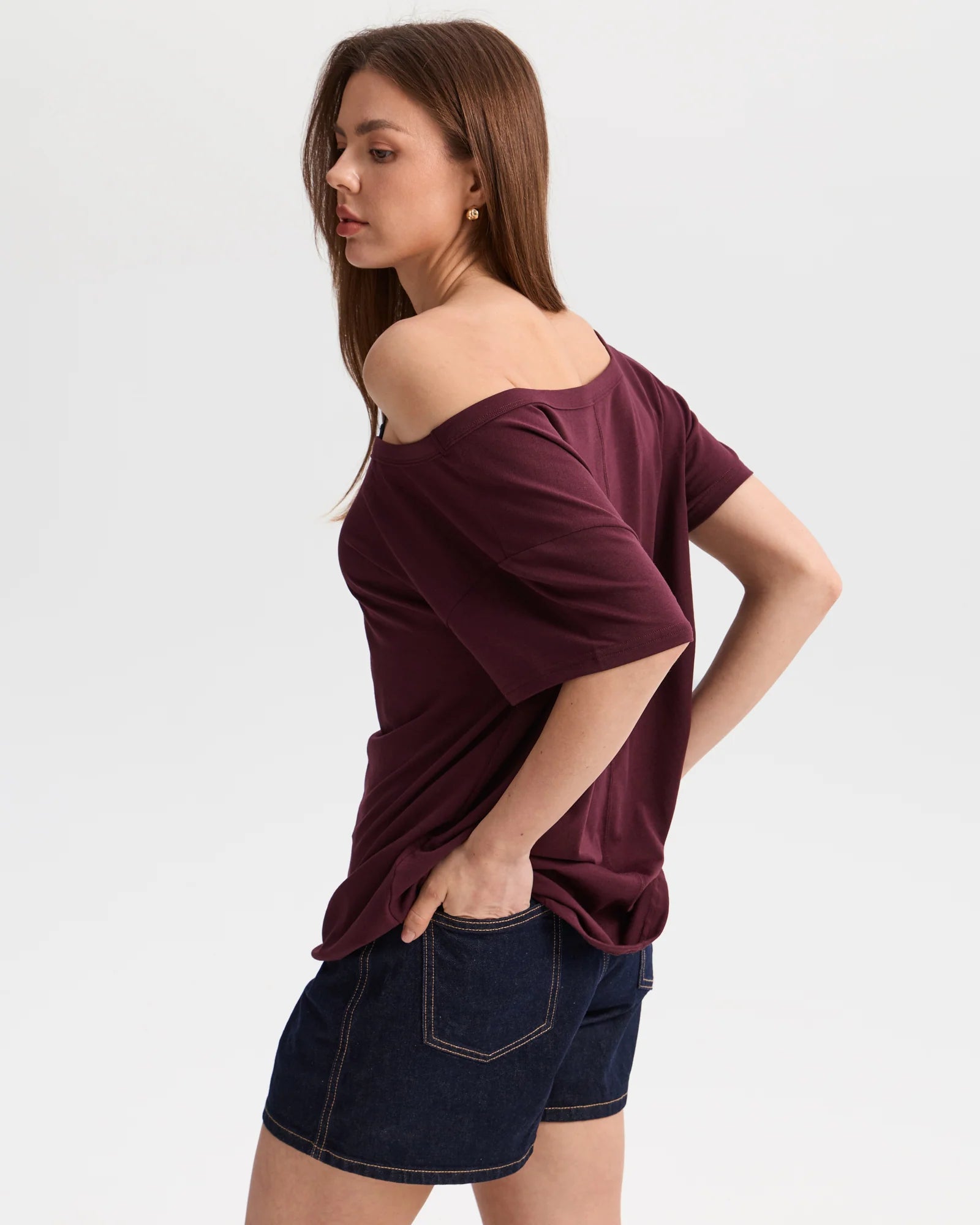 חולצת אוברסייז בכתף חשוף - מבצע עצמאות💙20% הנחה בקופה