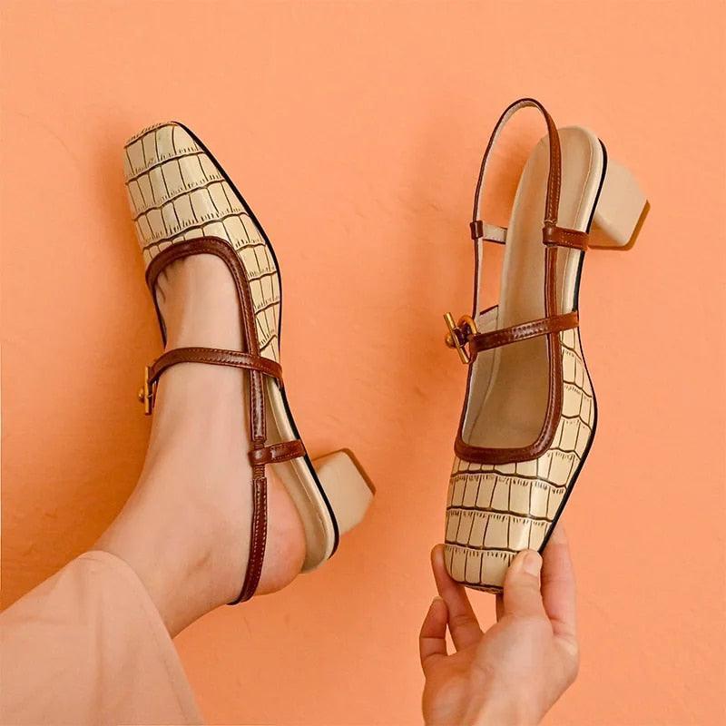 סנדל עקב מעור מקורי להופעה נשית קייצית מושלמת - לה איסלה: אופנה וחזיות פרימיום