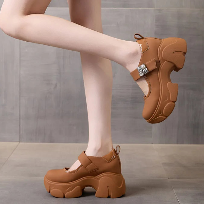סנדל פלטפורמה גבוה וחתיכי מספרד עשוי עור מקורי ללוק נשי מדליק וללוק מנצח