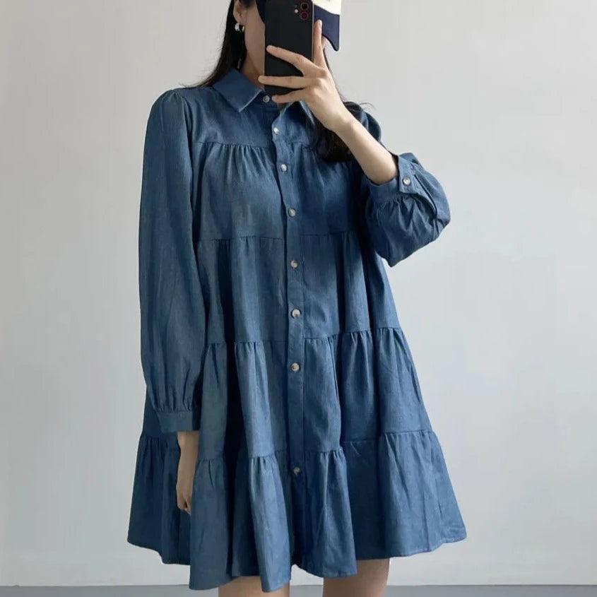 שמלת דנם ג'ינס מושלמת ורחבה בגיזרה נשית מתנפנפת להופעה שתרגישי בה נועזת