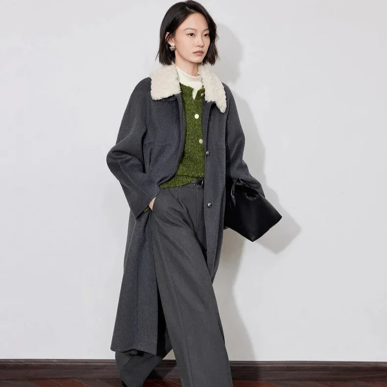 עליונית חורפית בגימור כפתורים אופנתיים ללוק נשי וקרתי ולהופעה מהפנטת