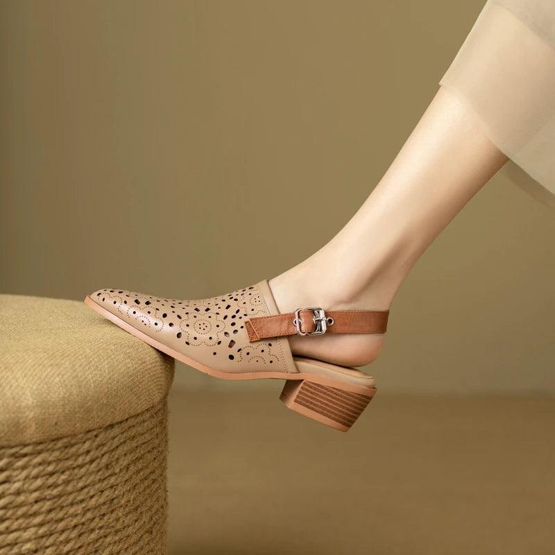 מוקסין עור בשילוב רצועה אופנתית למראה פתוחה מאחור - לה איסלה